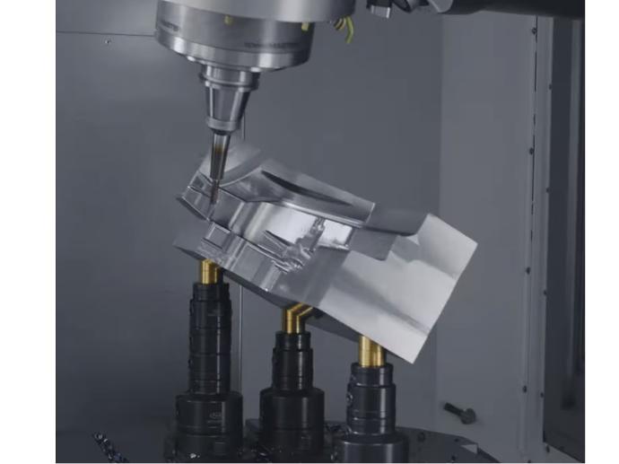 How does CNC milling work